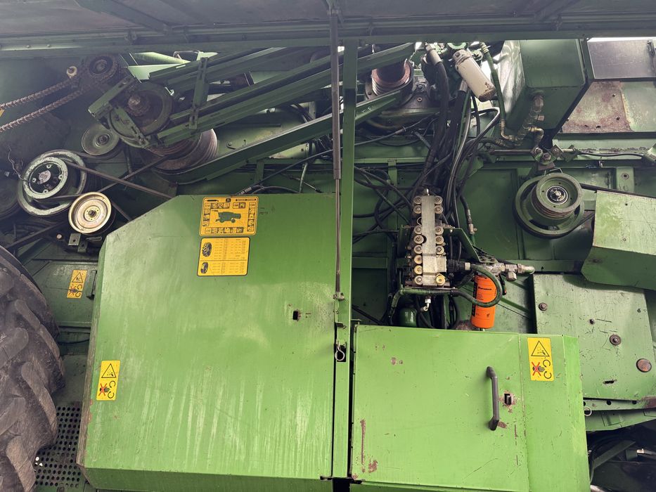 John Deere 2066 джон дір жатка 5,5м візок.Обмін