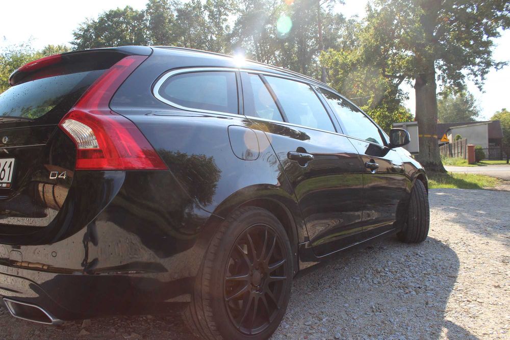 Volvo V60 2.0 D4 automat