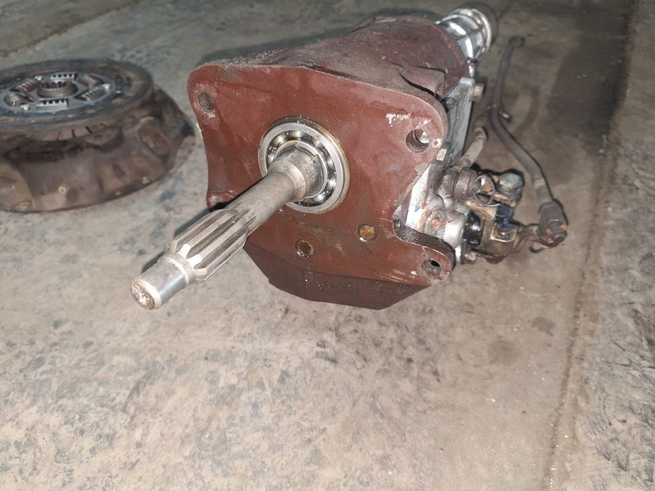 Запчястини на авто москвич 2140 бу