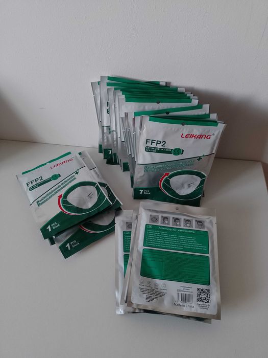 Maseczki FFP2 białe zestaw 29 sztuk