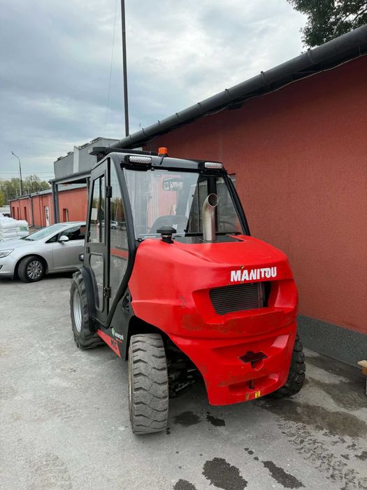 Wózek widłowy TERENOWY MANITOU MC 25-4 rok produkcji 2023
