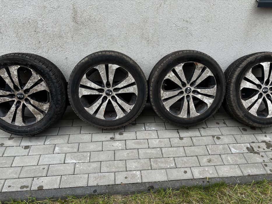 Komplet felg aluminiowych z oponami kia sportage, 255x45 R18