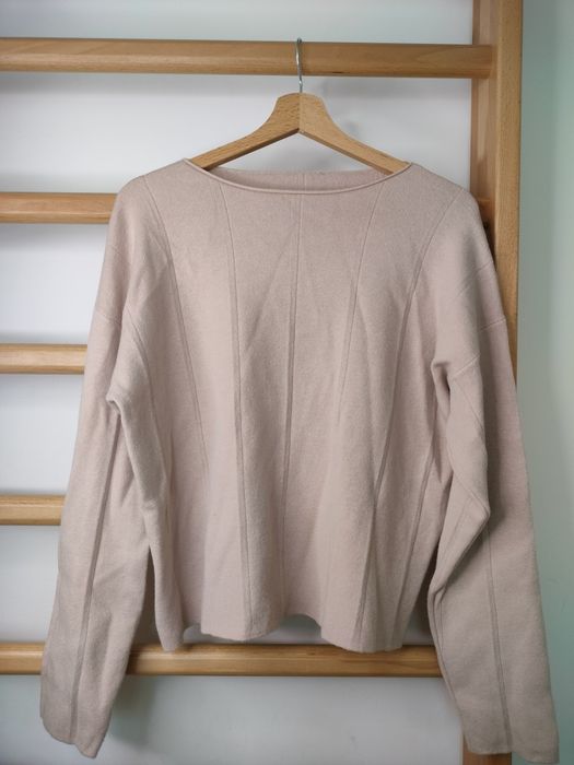 Sweter pudrowy róż uniwersalny gruby ciepły