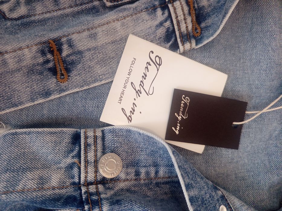 Płaszczyk jeansowy firmy Trendy.ing.