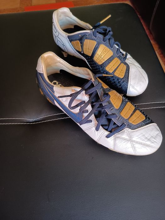 Chuteiras Nike total 90 laser k-sg