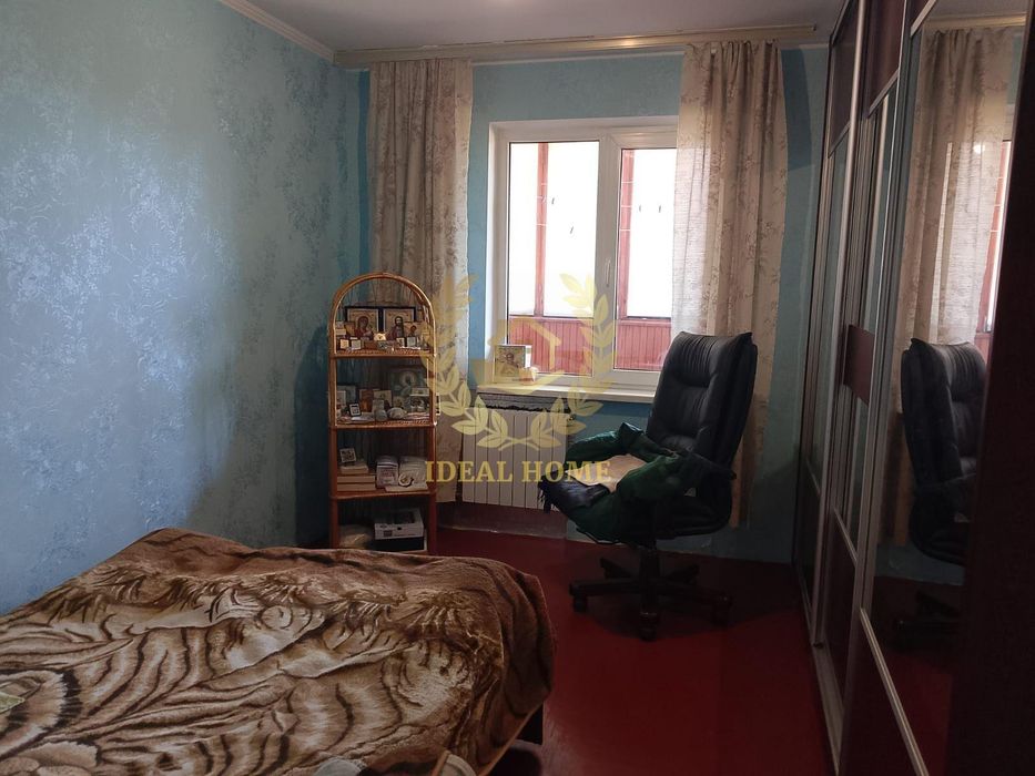 Продаж 2 кімнатної квартири на Радунська вул., Деснянський р-н, Троєщина