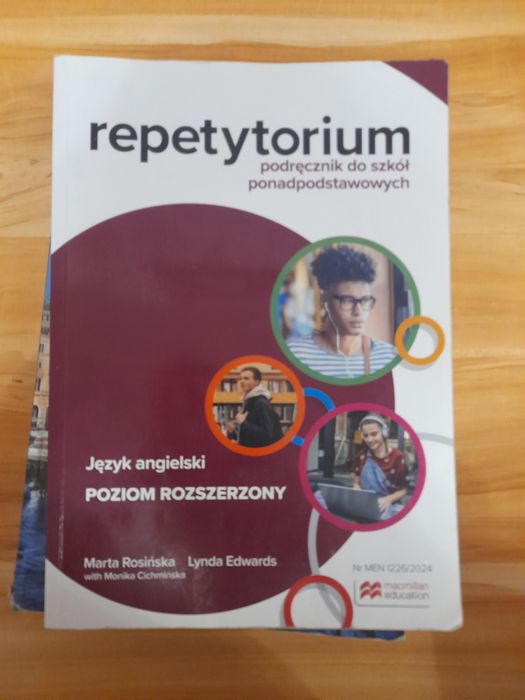 NOWE repetytorium angielski poziom rozszerzony macmillan