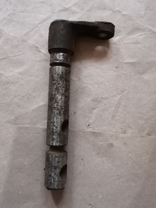 Валик блокировки кпп Т-150, новый ссср