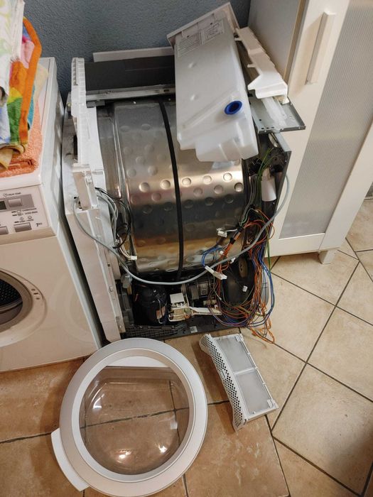 SUSZARKA do ubrań ELECTROLUX EDH3897SDE na części