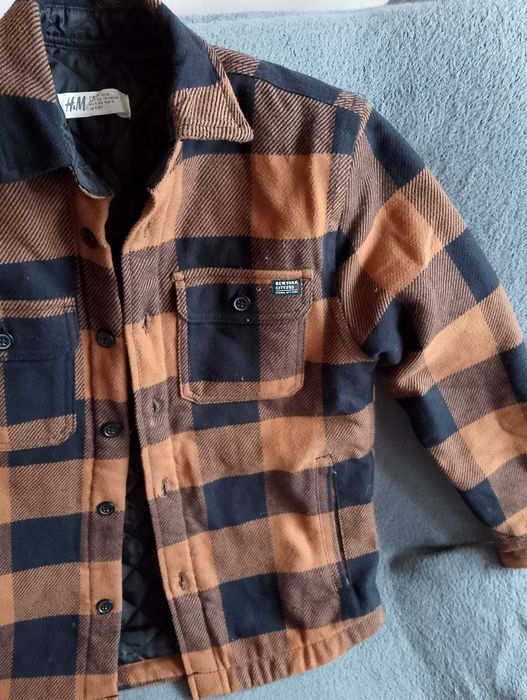 Ładna kurtka jesienno zimowa. Chłopięca.