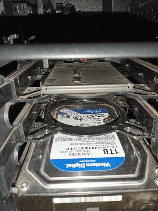 SSD Kingston 240gb sata продам