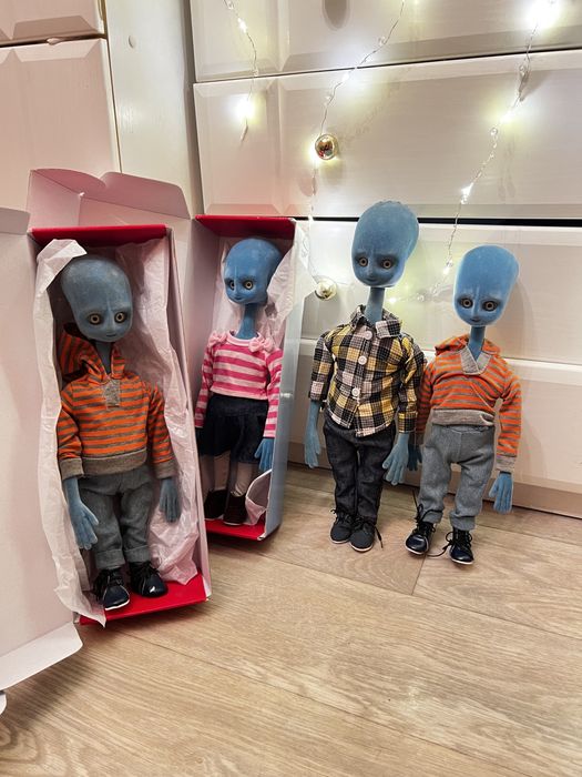 Продам игрушки Agros Aliens