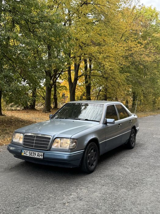 Продам Мерседес w124 1994 год