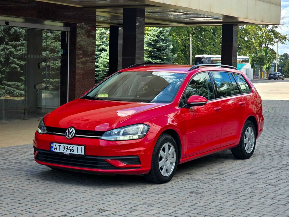 Volkswagen Golf 2017г.в. 1.6 дизель, автомат