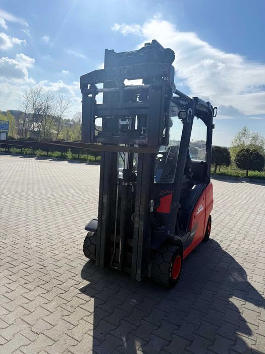 Вилковий навантажувач Linde H20T газ, Triplex 5.45 м, бічне зміщення, позиціонер вил, 2017 рік
