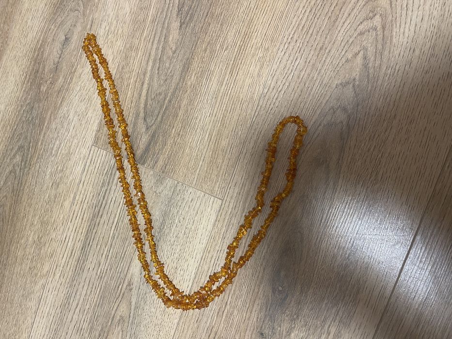 Янтарне намисто