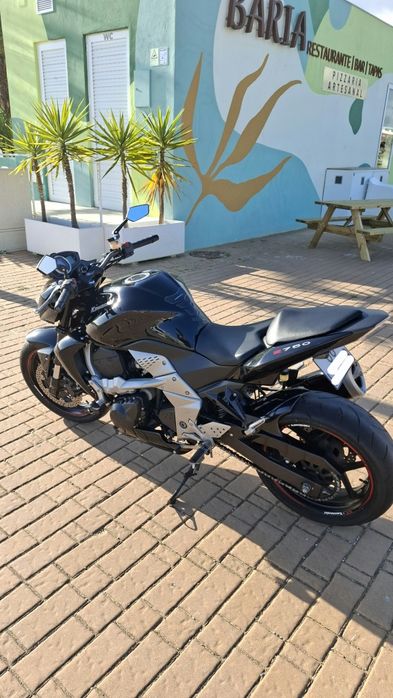 Kawasaki Z750 2009
