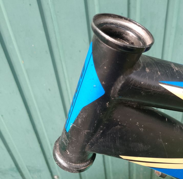 Продам раму інтензо