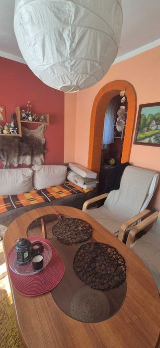 Urokliwa działka ROD 500 m² z domkiem i altanką – blisko stawu