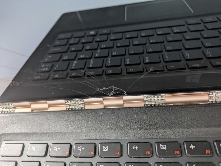 Lenovo Yoga 900 13ISK Intel I7, 16gb ram -  czytaj opis