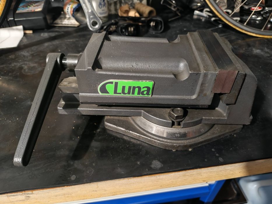 Imadło maszynowe obrotowe Luna 125/100