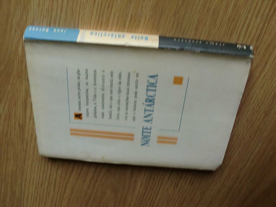 Noite antárctica de Jack Bursey