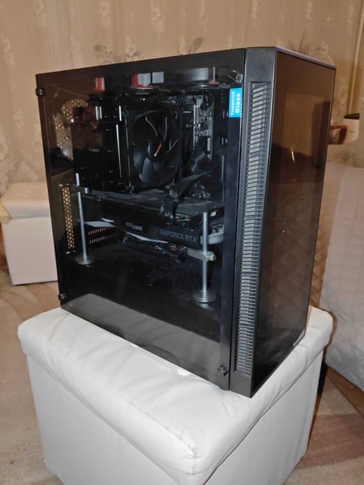 Komputer Gamingowy |i9-9900k|RTX 2080 Ti| 32 GB RAM DDR4 | + Monitor