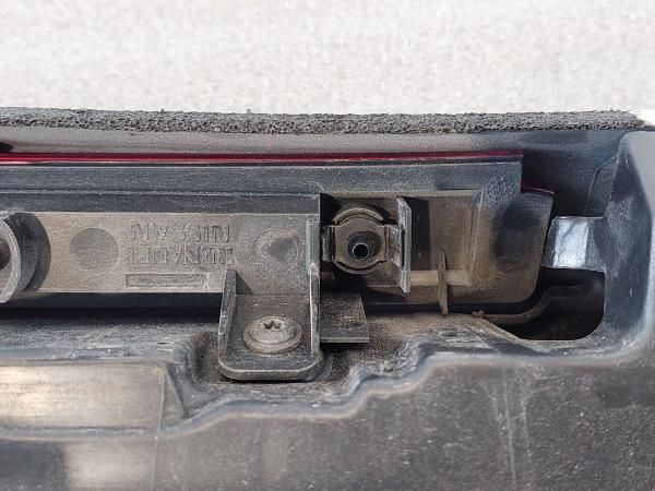 Spoiler / aileron da tampa da mala RENAULT Clio IV Société