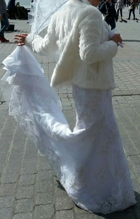 suknia ślubna 38/40, dobre wino gratis