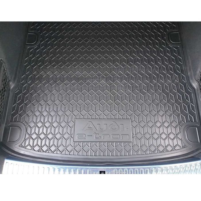 Коврик в багажник Audi A6 C4 C5 C6 C7  Q2 Q3 Q5 Q7 Q8 E-Tron