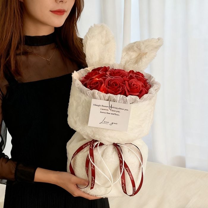 1 Букет Штучних Квітів "Довгошерстий Кролик-Троянда", Подарунок на Ден