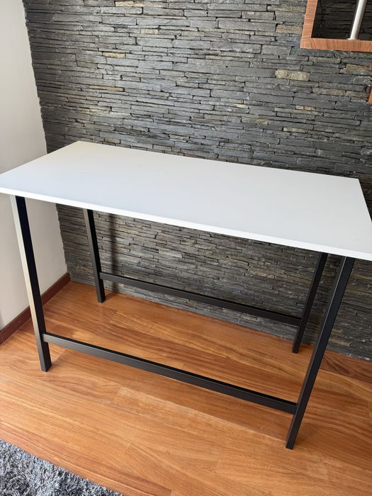 Mesa Alta 1.40m por 68cm