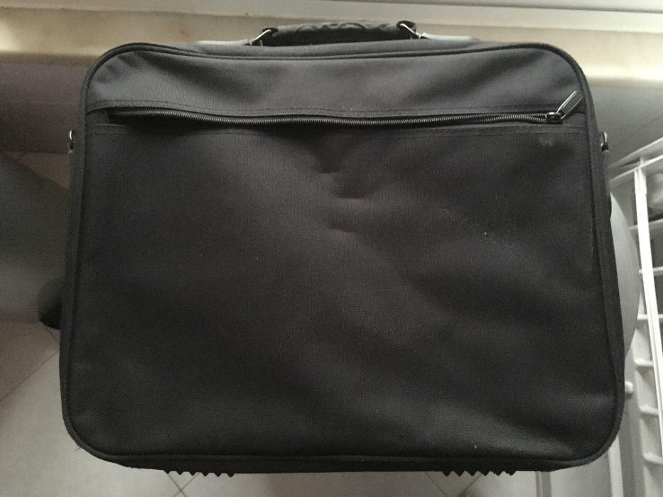 Pasta Portátil para documentos ou portátil