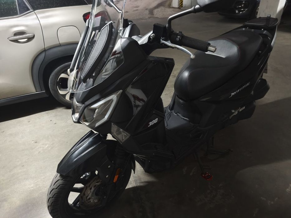 scooter SYM 300 CC.