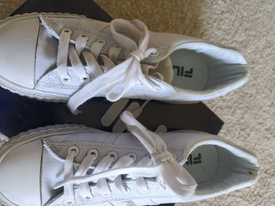 Buty Fila 37 białe