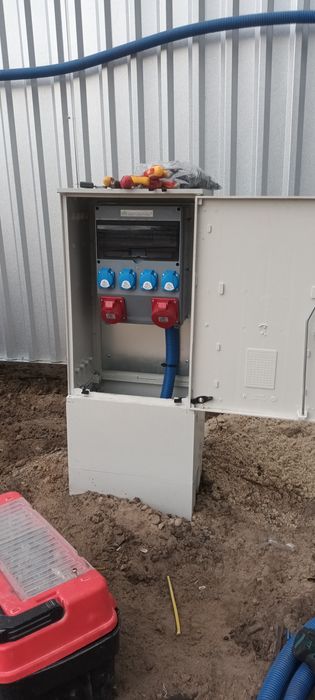 Instalacje elektryczne Elektryk prowiorki budowlane przyłącza