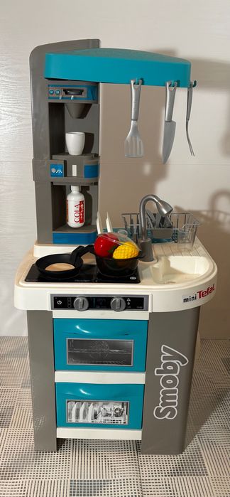 Дитяча кухня Smoby -
ігриве задоволення!