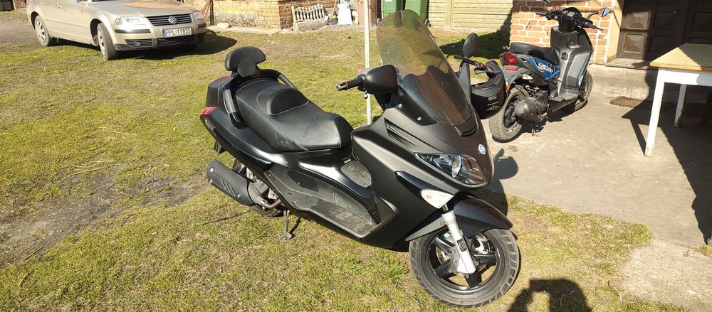 Na sprzedaż skuter Piaggio xevo 10