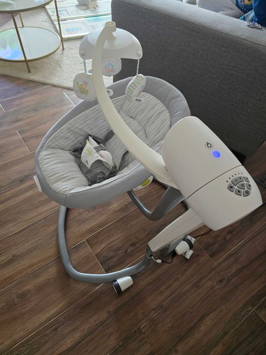 Baloiço Joie Serina Swivel Nature branco