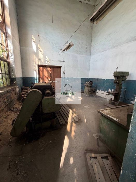 Продам добротний виробничо-складський комплекс у межах міста з комунікаціями