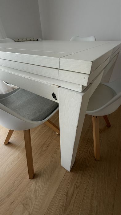 Mesa de Jantar + Cadeiras