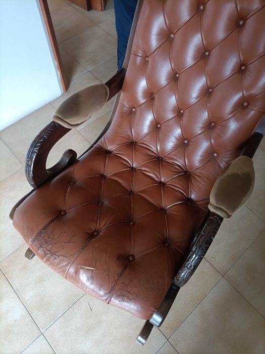 Cadeira de baloiço para restauro