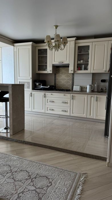 3к.Новобуд! Арцеулова! 6/10ц, 84м2, Авт.оп!, 115000уо!