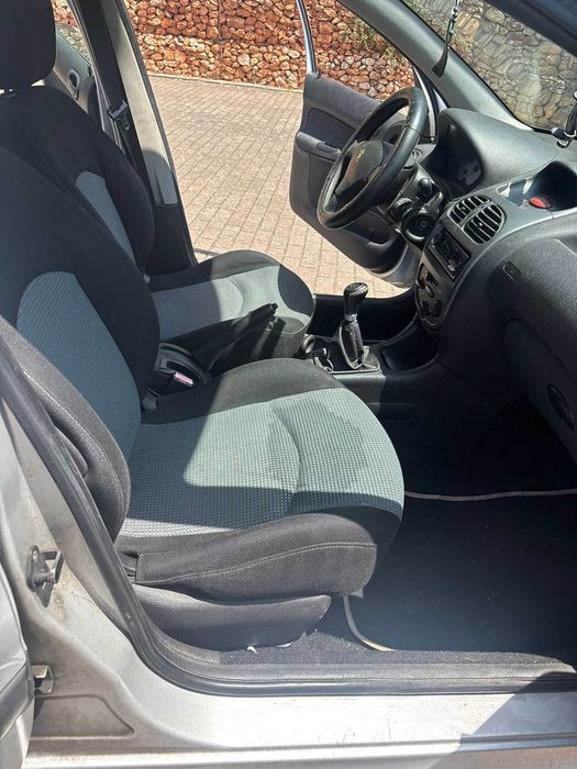 Peugeot 206 1.1 Gasolina — 2004 | 5 Portas