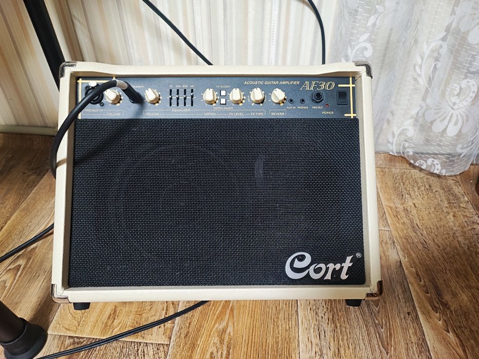 Комбопідсилювач Cort Af30