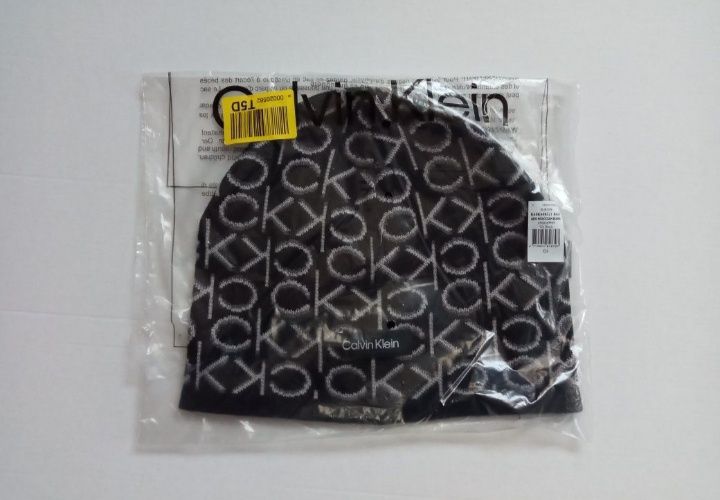 Nowa oryginalna czapka zimowa Calvin Klein