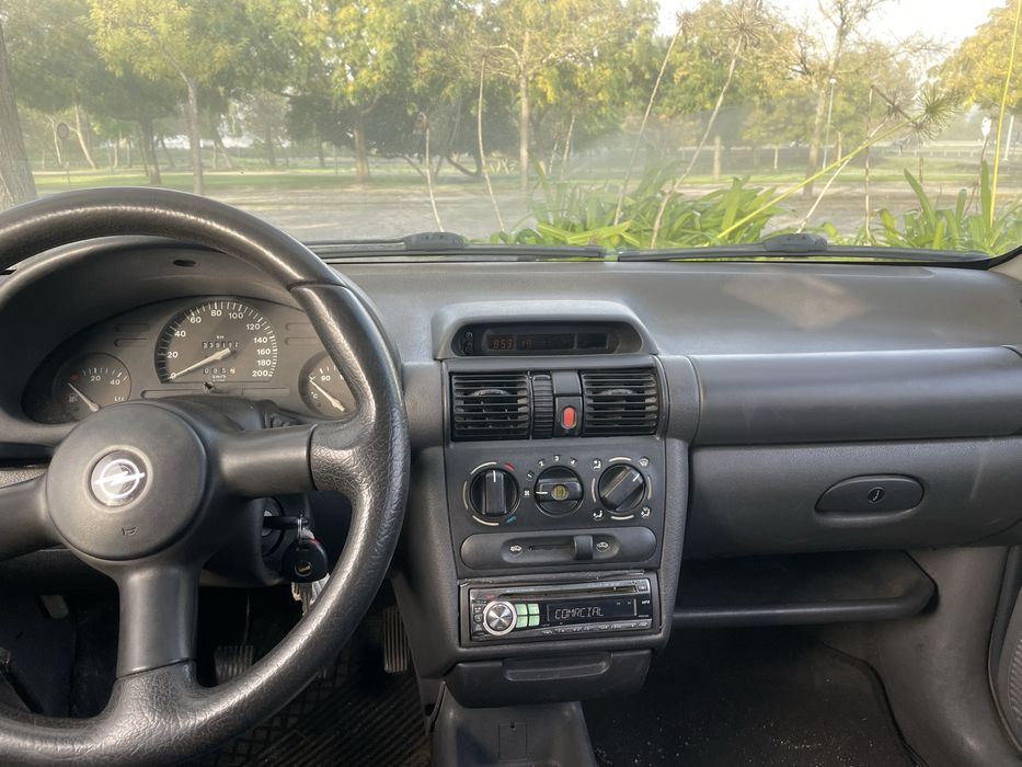 Opel corsa 1.2 gasolina