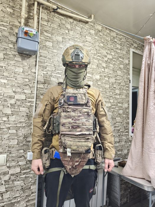 Бронежилет каска і рпс