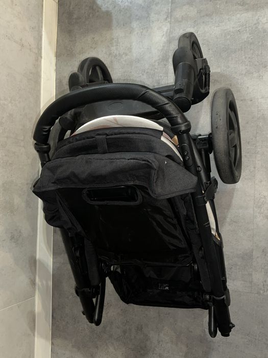 Wózek spacerowy dla dziecka do 22 kg