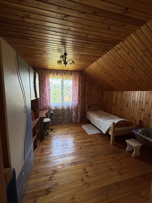 Продам окремий будинок у  Сонячному